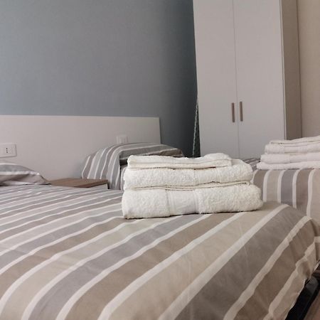 Palazzo Buscema - Appartamenti & Residence Crotone Esterno foto
