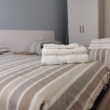 Palazzo Buscema - Appartamenti & Residence Crotone Esterno foto