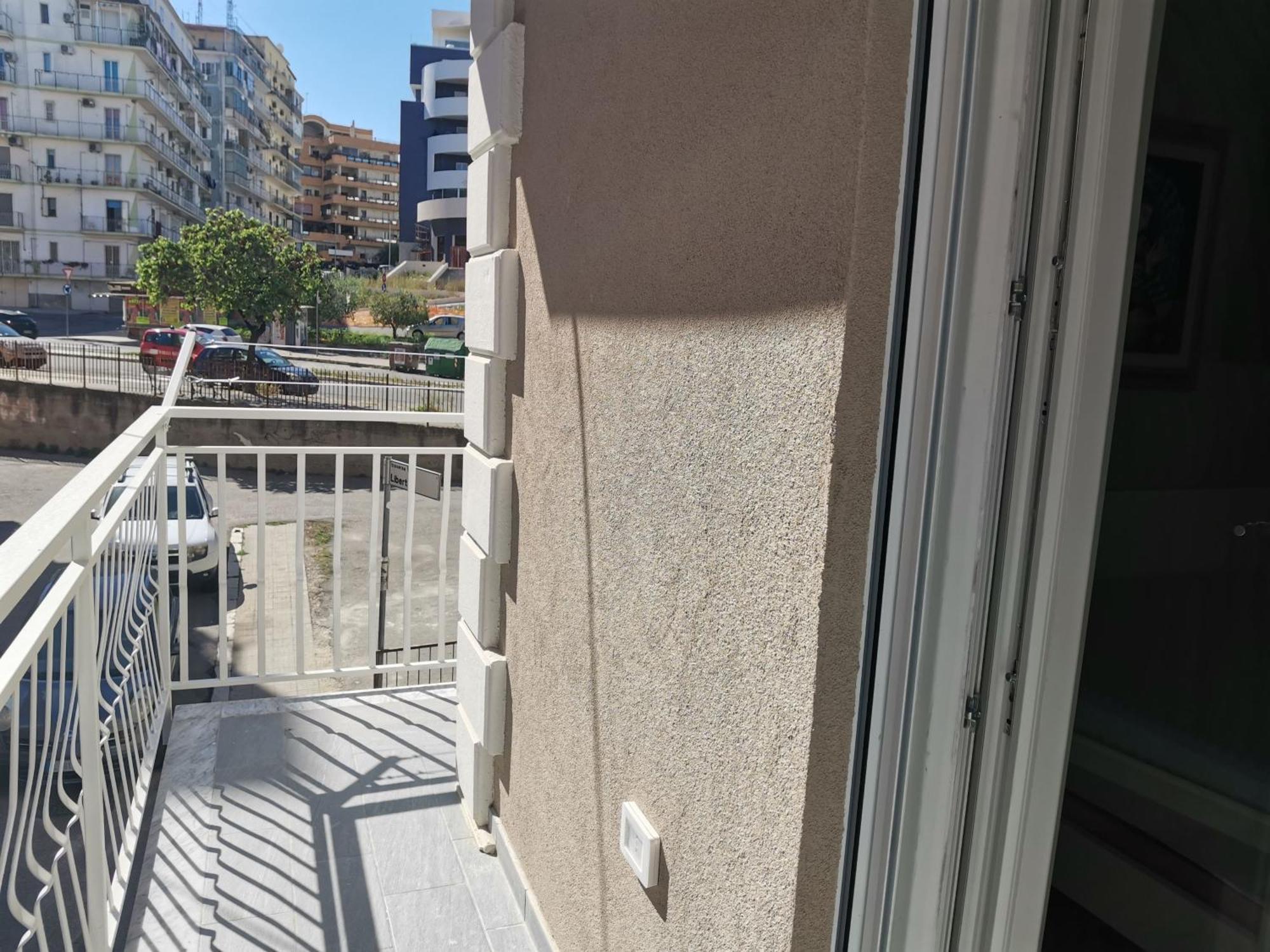 Palazzo Buscema - Appartamenti & Residence Crotone Esterno foto