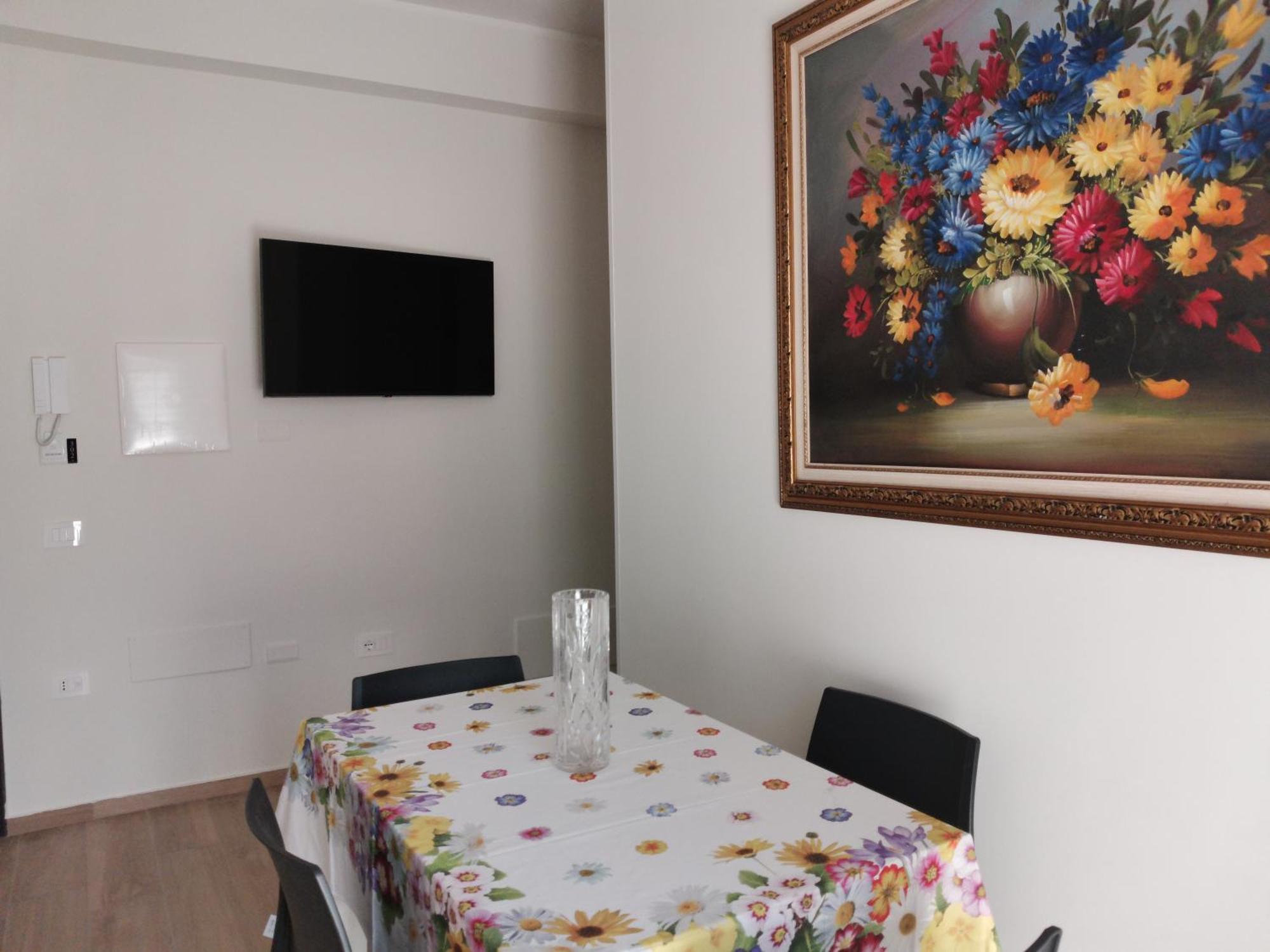 Palazzo Buscema - Appartamenti & Residence Crotone Esterno foto